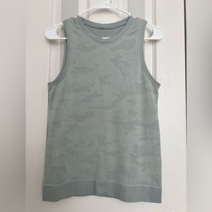 lululemon swiftly relaxed fit muscle tank, size 4, like new